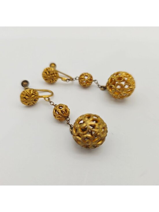 Unbranded Jewelry - Vintage Gold-Tone Filigree Ball Drop Clip-On Earrings Statement Jewelry 2"